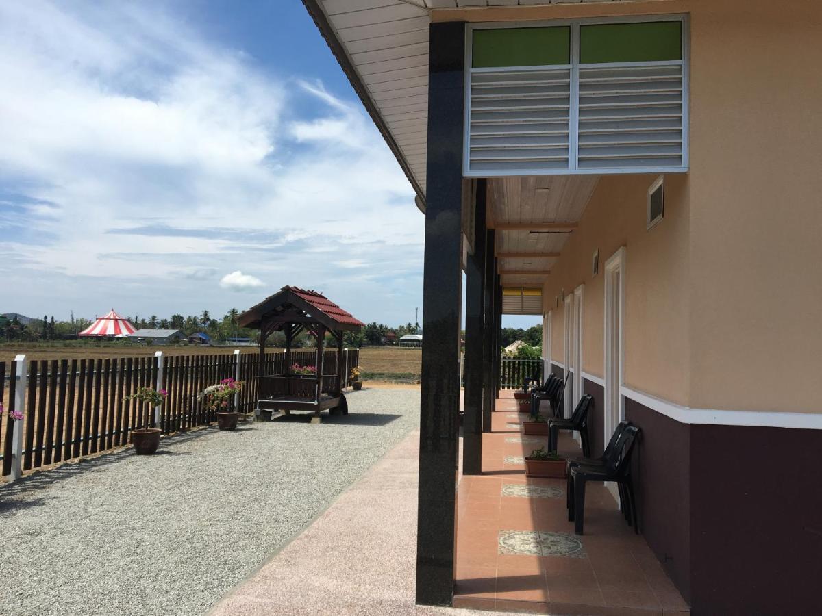 D' Village Cottage Pantai Cenang  Exterior photo
